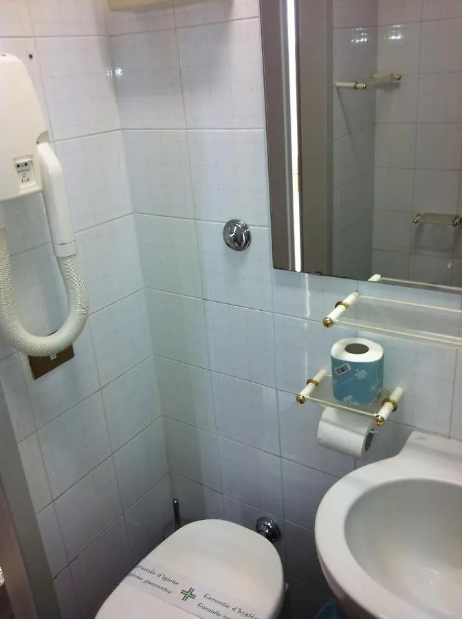 Eurhotel Florens Hotell